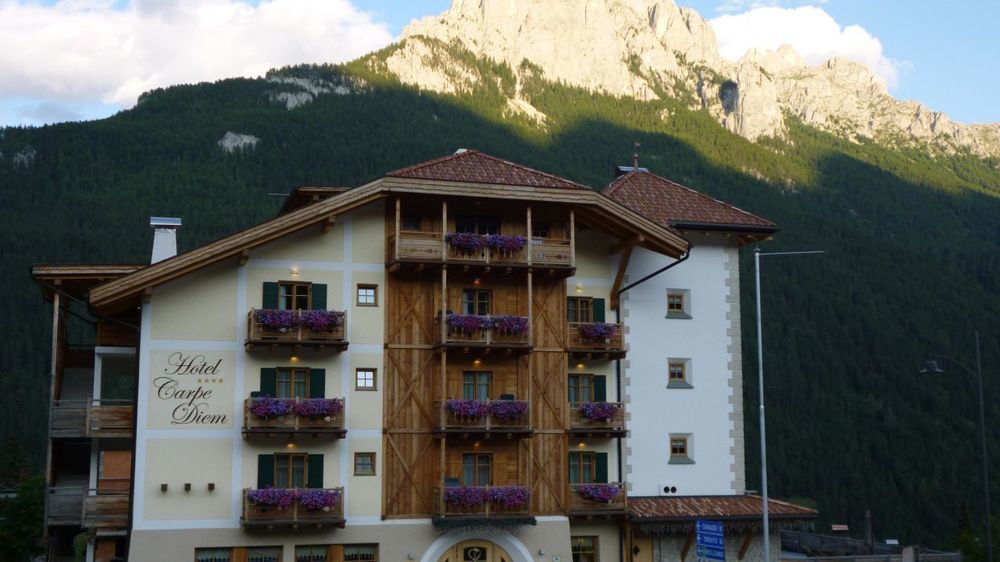 Hotel Garni Carpe Diem Vigo di Fassa Exterior foto